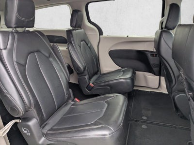 2024 Chrysler Pacifica Touring L FWD