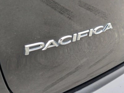 2024 Chrysler Pacifica Touring L FWD