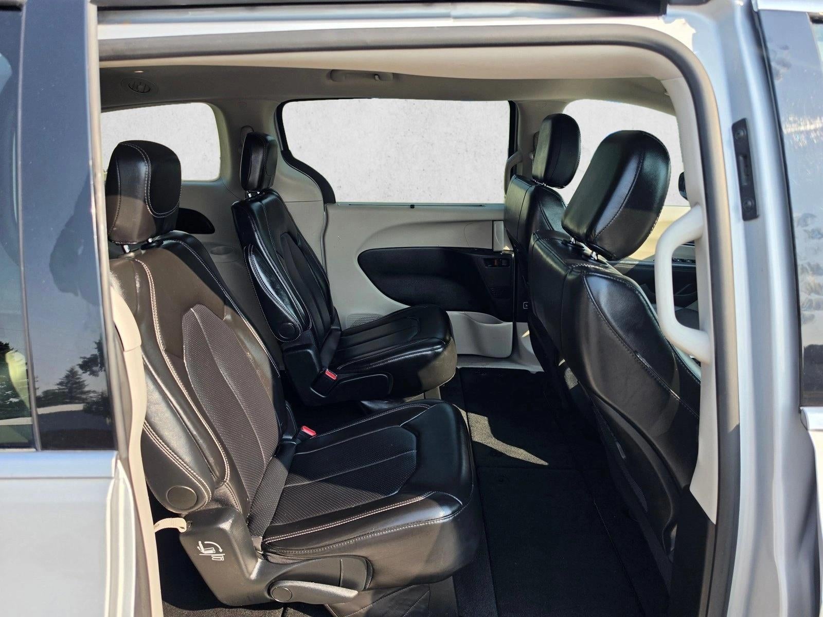2024 Chrysler Pacifica Touring L FWD