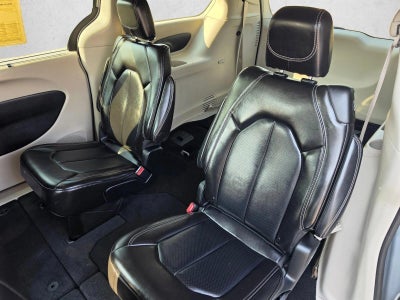 2024 Chrysler Pacifica Touring L FWD