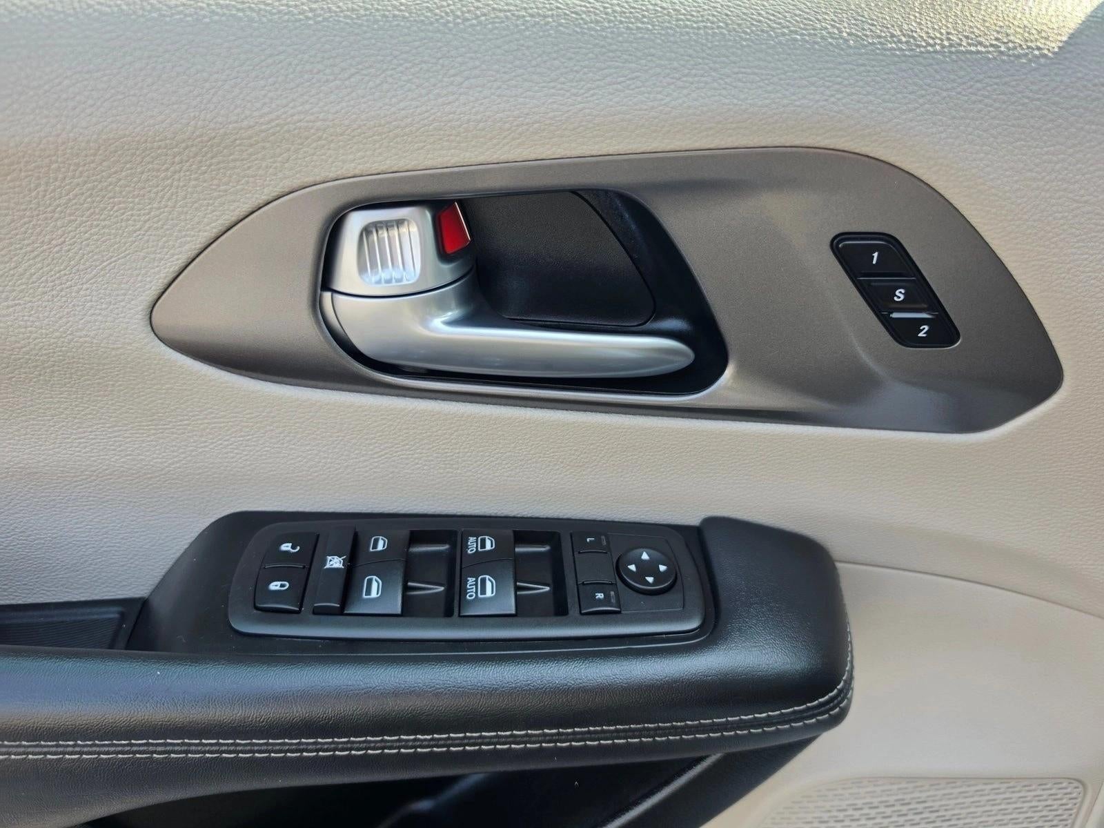 2024 Chrysler Pacifica Touring L FWD