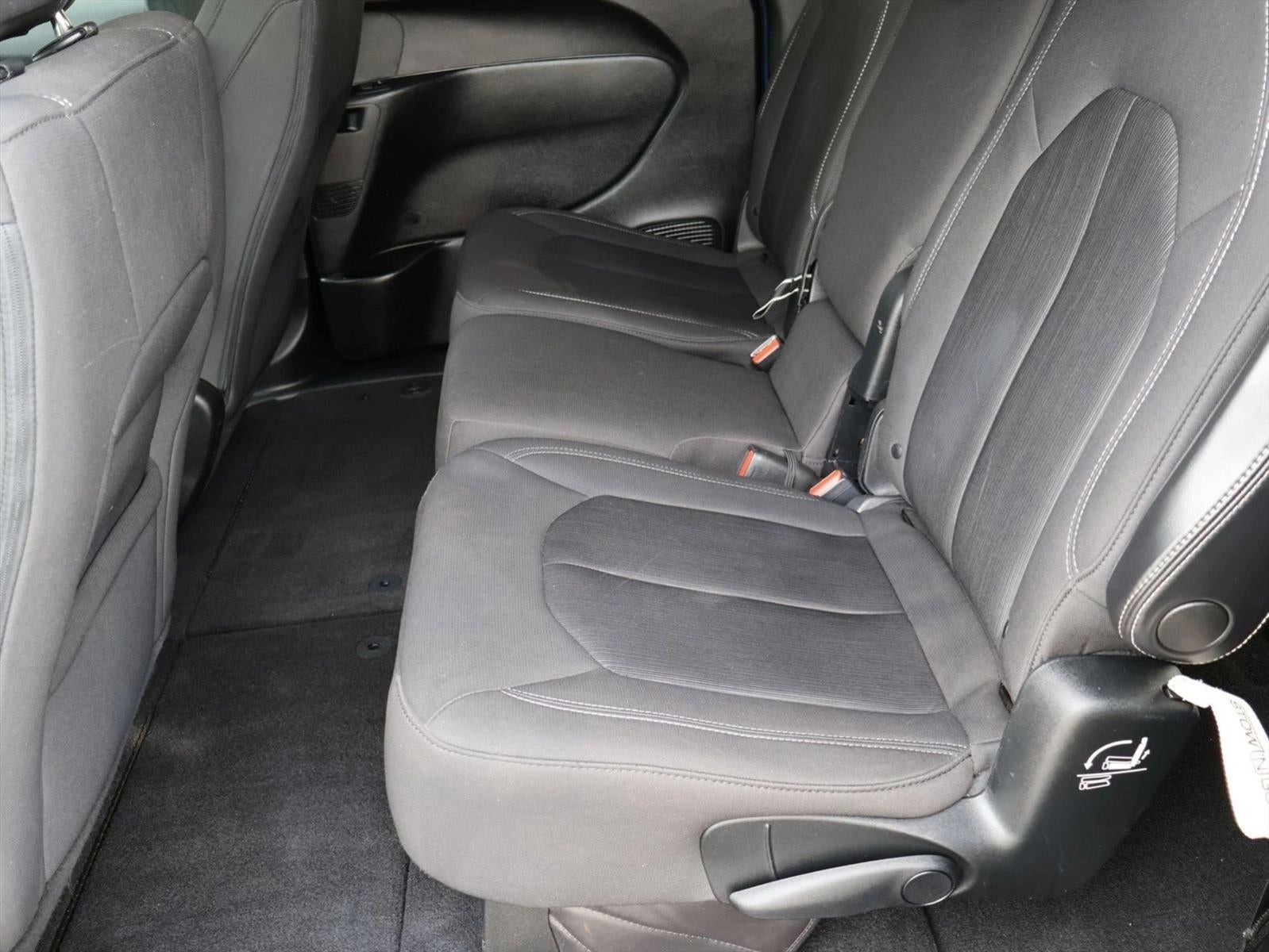 2019 Chrysler Pacifica Touring Plus FWD