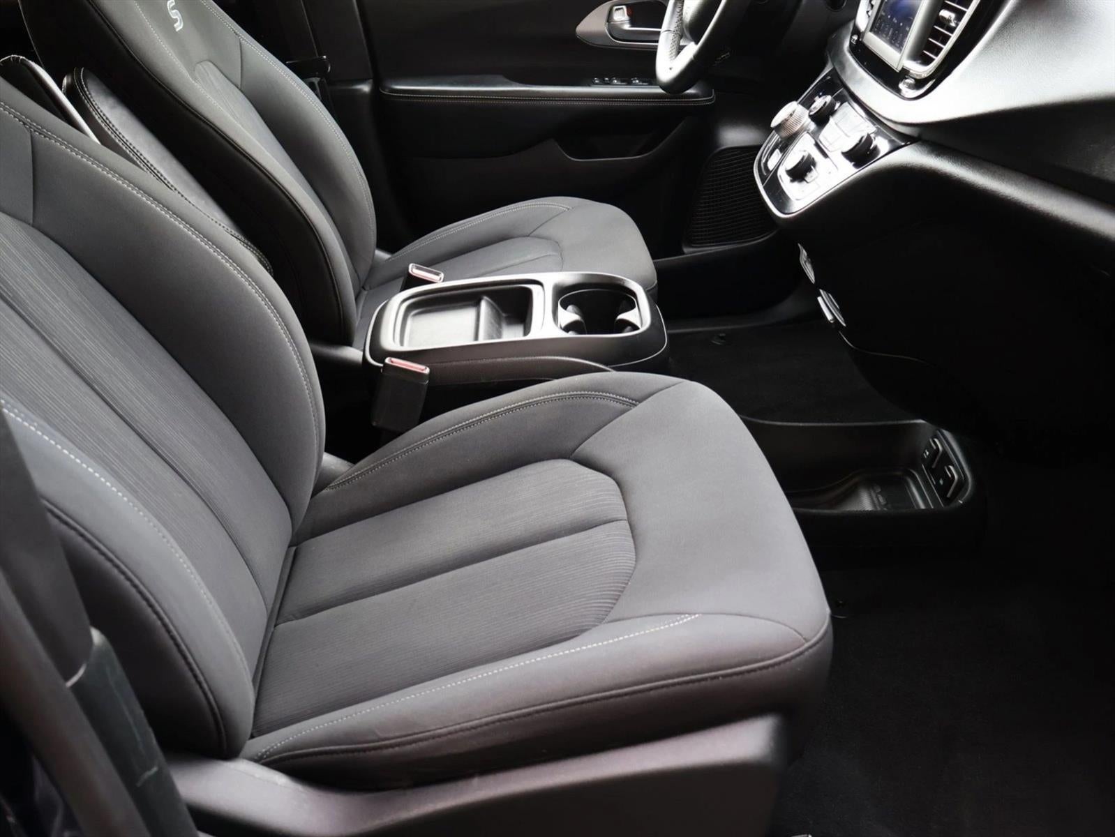 2019 Chrysler Pacifica Touring Plus FWD