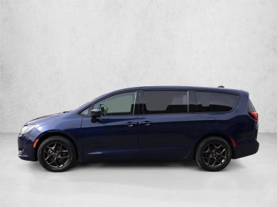2019 Chrysler Pacifica Touring Plus FWD