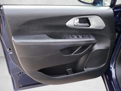 2019 Chrysler Pacifica Touring Plus FWD