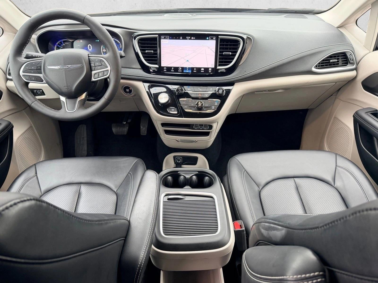 2024 Chrysler Pacifica Hybrid Select FWD