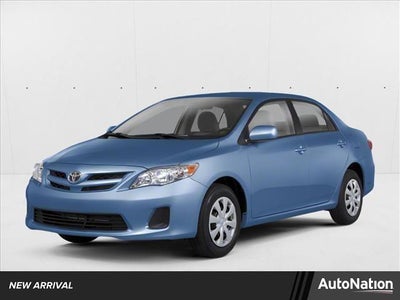 2013 Toyota Corolla 4dr Sdn Auto LE (Natl)