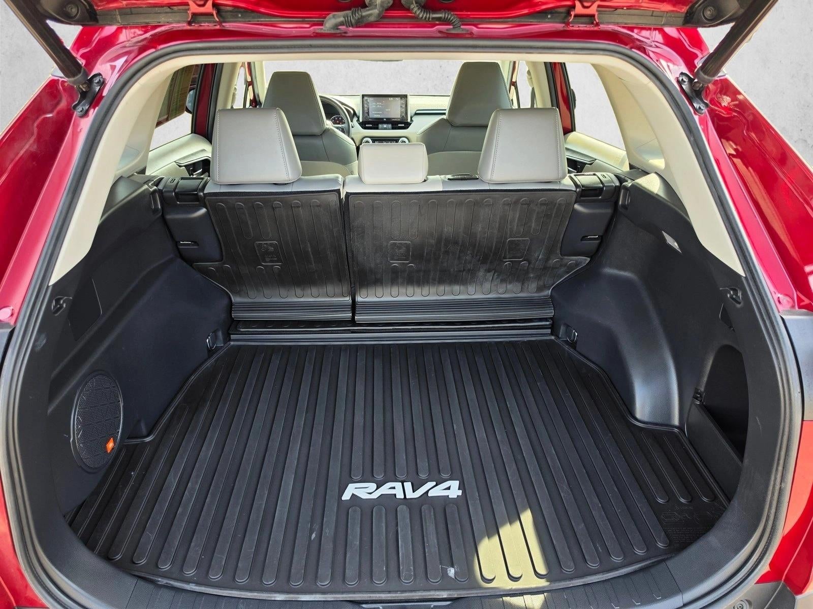 2021 Toyota RAV4 XLE Premium AWD (Natl)