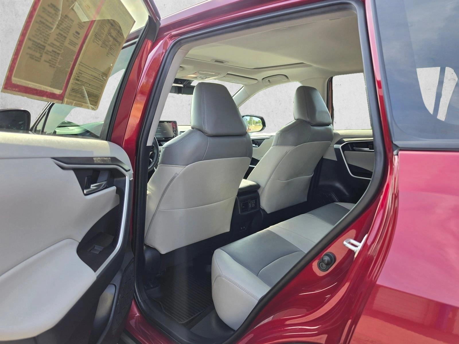 2021 Toyota RAV4 XLE Premium AWD (Natl)