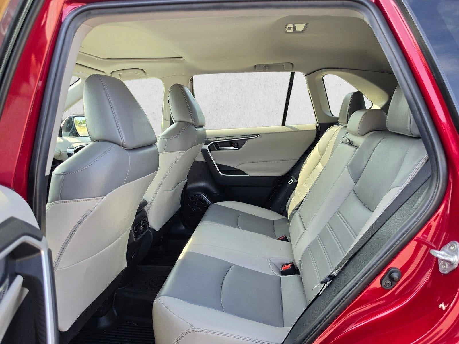 2021 Toyota RAV4 XLE Premium AWD (Natl)