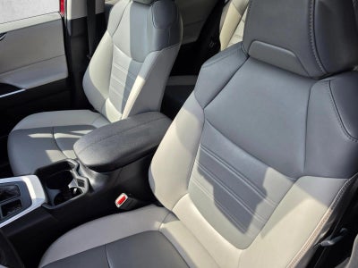2021 Toyota RAV4 XLE Premium AWD (Natl)