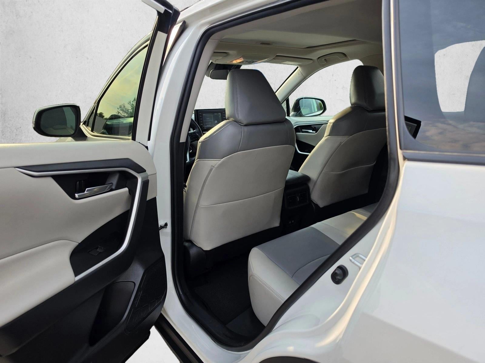 2021 Toyota RAV4 XLE Premium AWD (Natl)