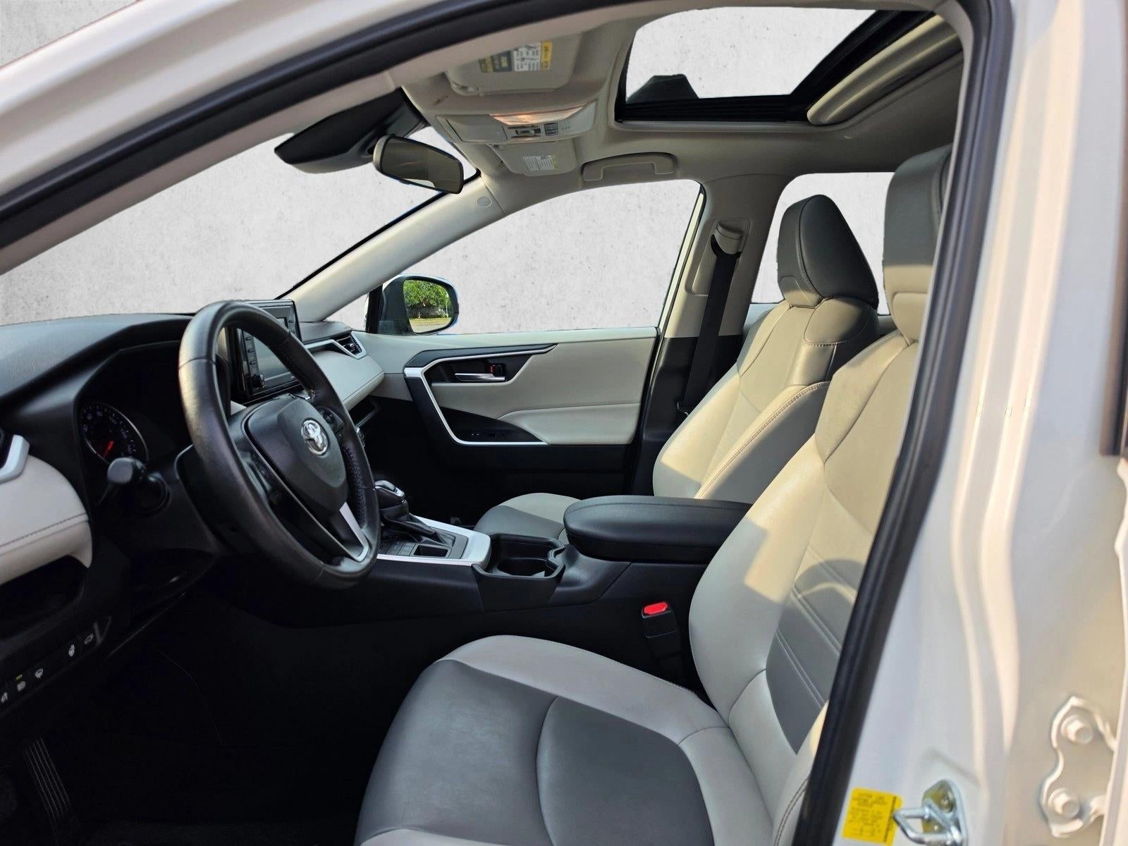 2021 Toyota RAV4 XLE Premium AWD (Natl)