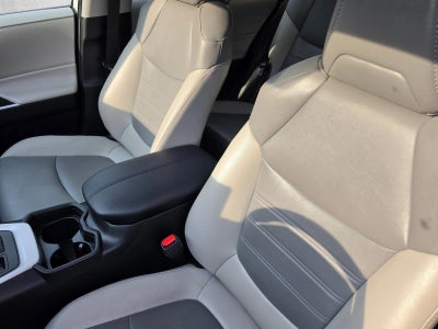2021 Toyota RAV4 XLE Premium AWD (Natl)