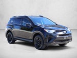2018 Toyota RAV4 LE AWD (Natl)