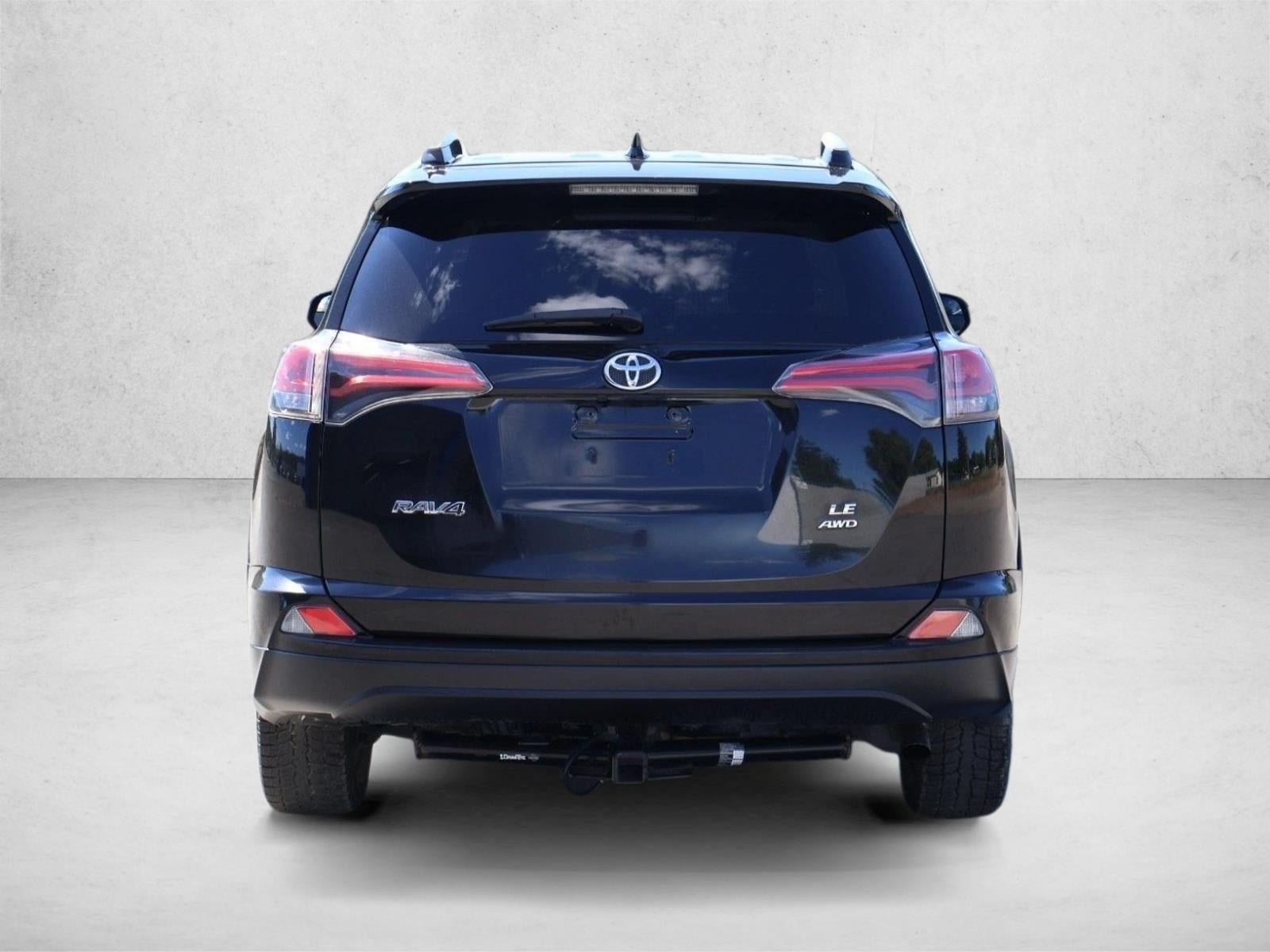 2018 Toyota RAV4 LE AWD (Natl)
