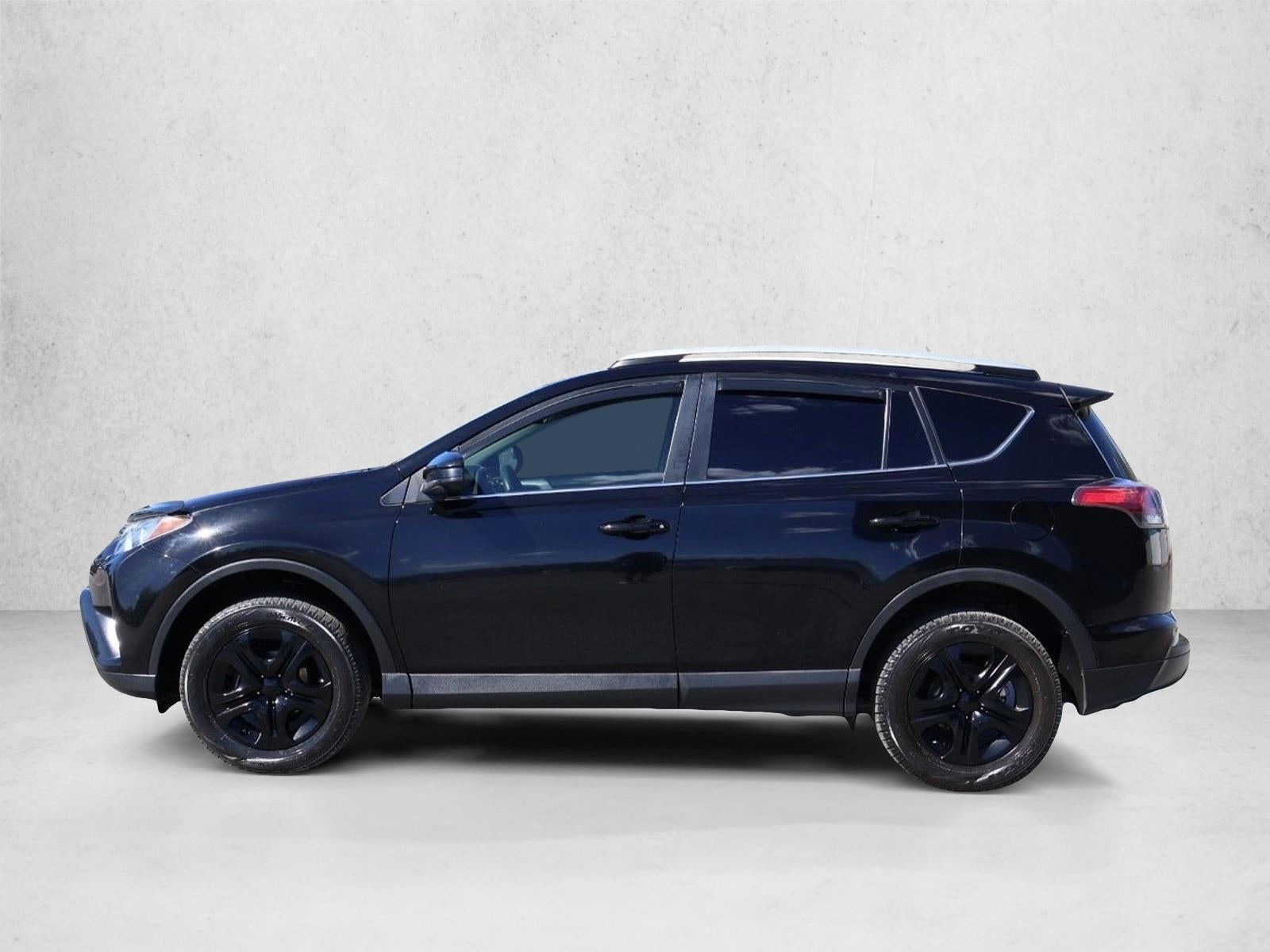 2018 Toyota RAV4 LE AWD (Natl)