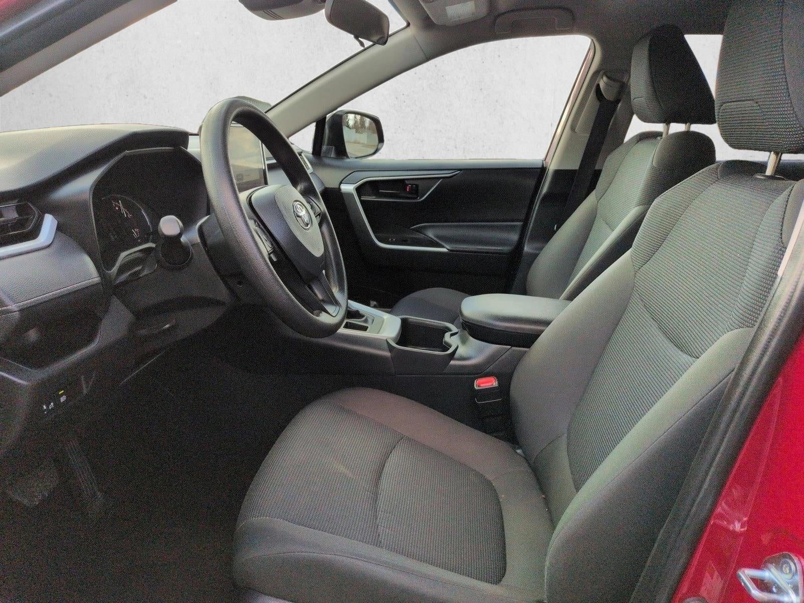 2025 Toyota RAV4 LE AWD (Natl)