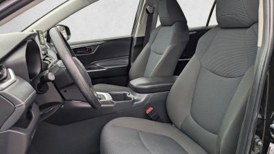 2025 Toyota RAV4 LE AWD (Natl)