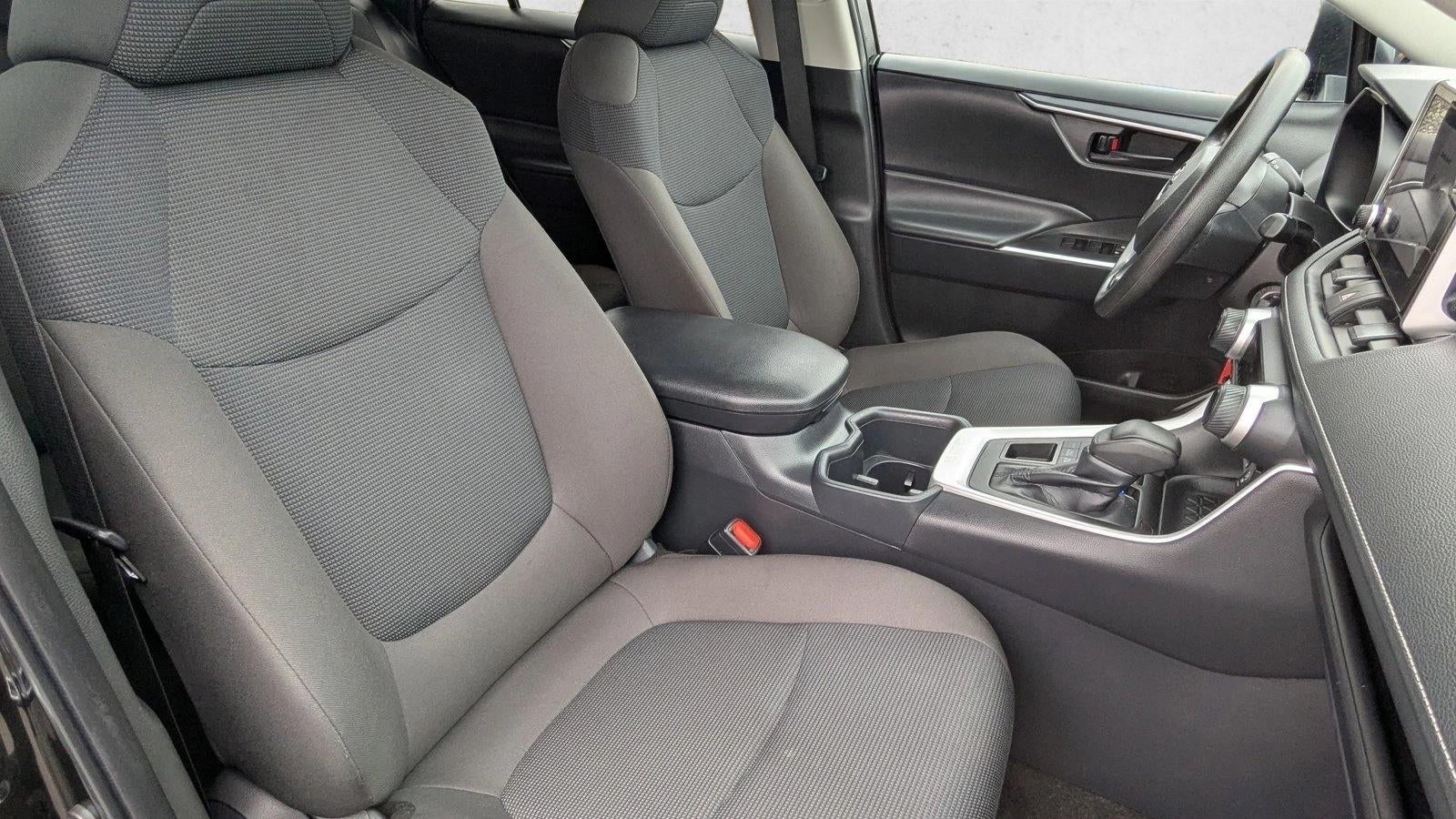 2025 Toyota RAV4 LE AWD (Natl)