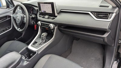 2025 Toyota RAV4 LE AWD (Natl)