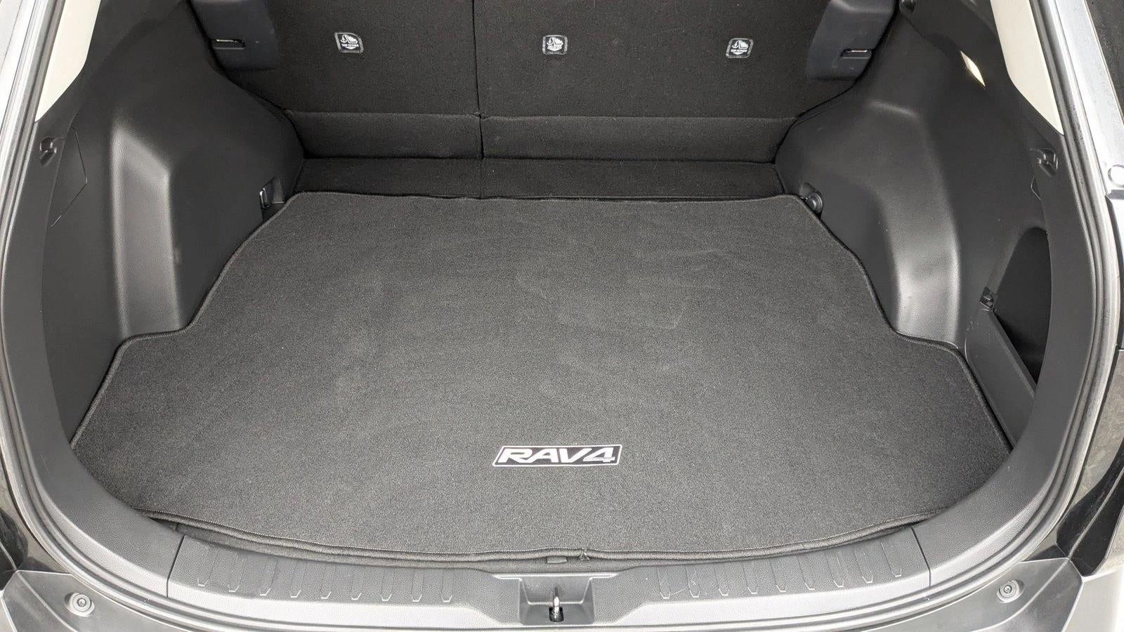 2025 Toyota RAV4 LE AWD (Natl)