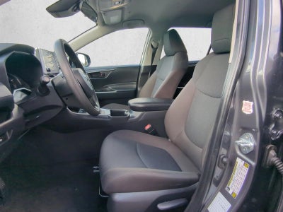 2025 Toyota RAV4 LE AWD (Natl)