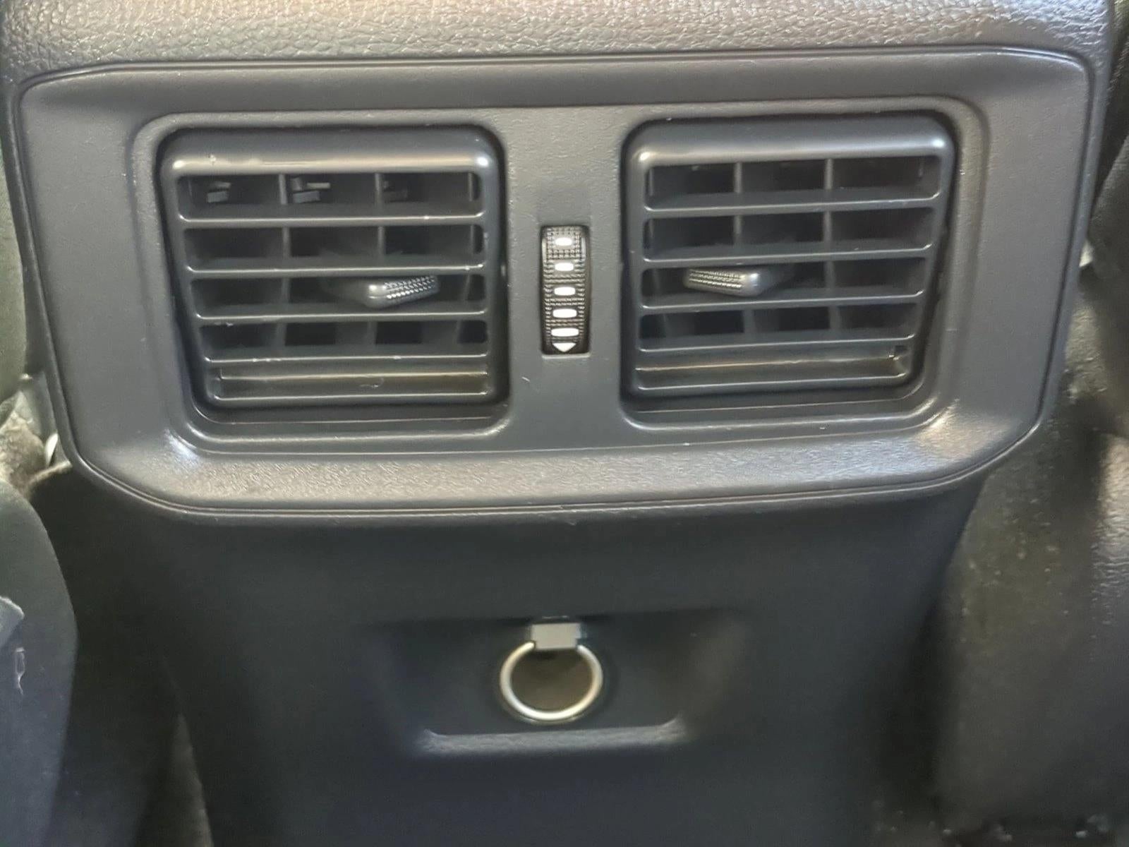 2025 Toyota RAV4 LE AWD (Natl)