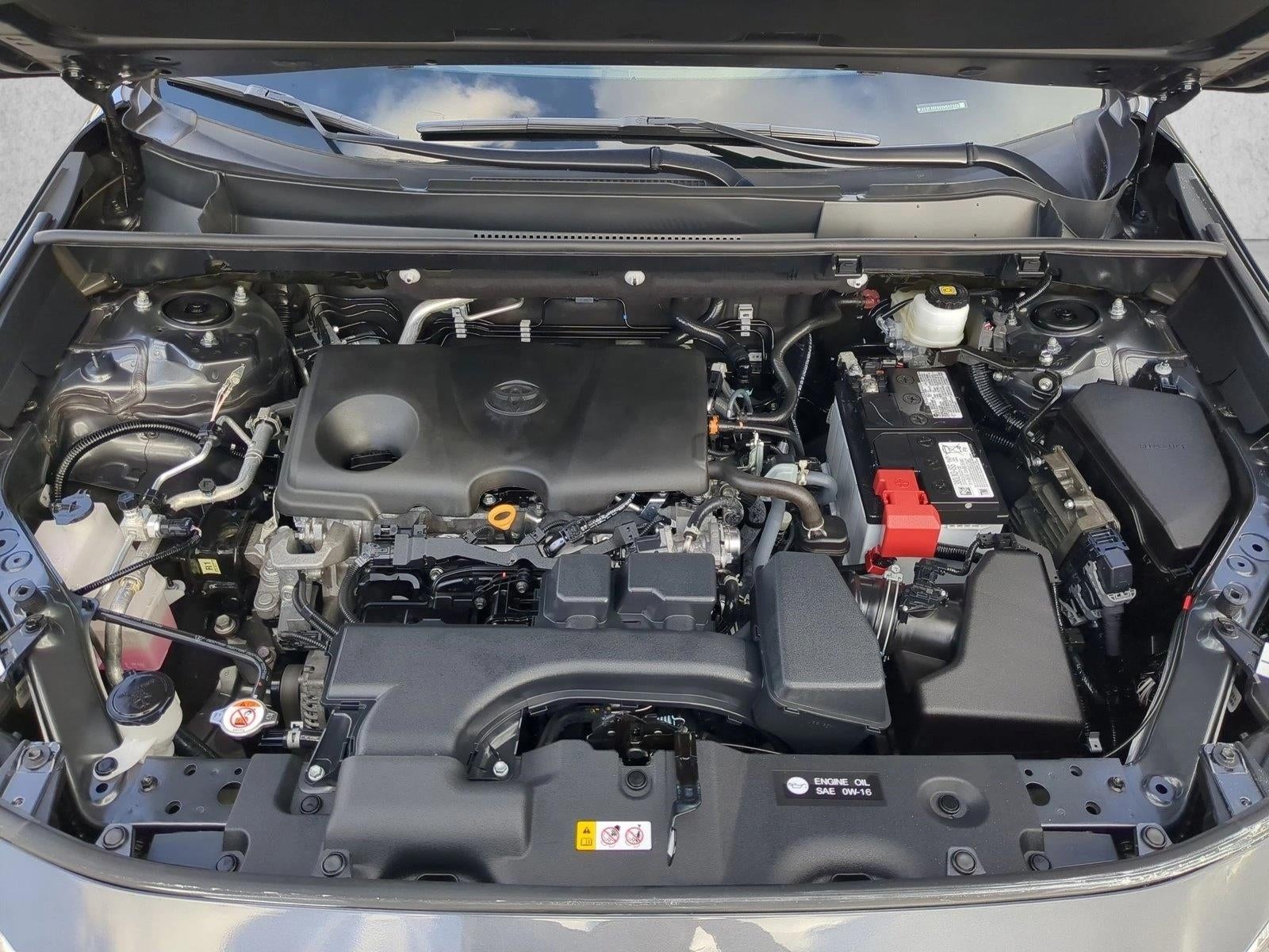 2025 Toyota RAV4 LE AWD (Natl)