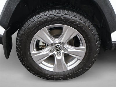2022 Toyota RAV4 XLE AWD (Natl)