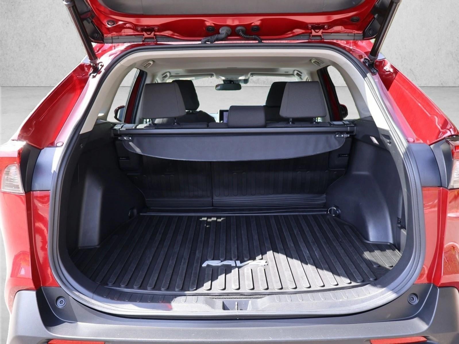 2023 Toyota RAV4 XLE AWD (Natl)