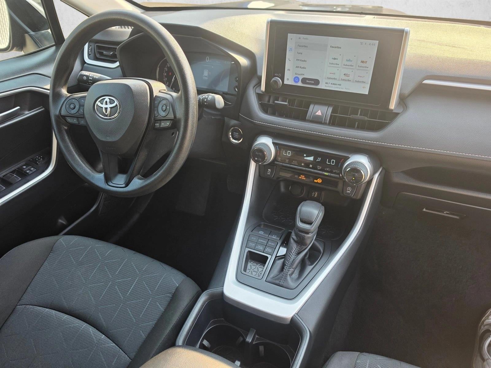 2025 Toyota RAV4 XLE AWD (Natl)