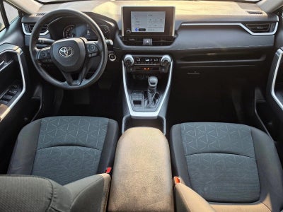 2025 Toyota RAV4 XLE AWD (Natl)
