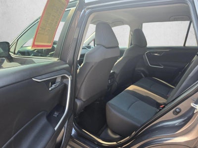2025 Toyota RAV4 XLE AWD (Natl)
