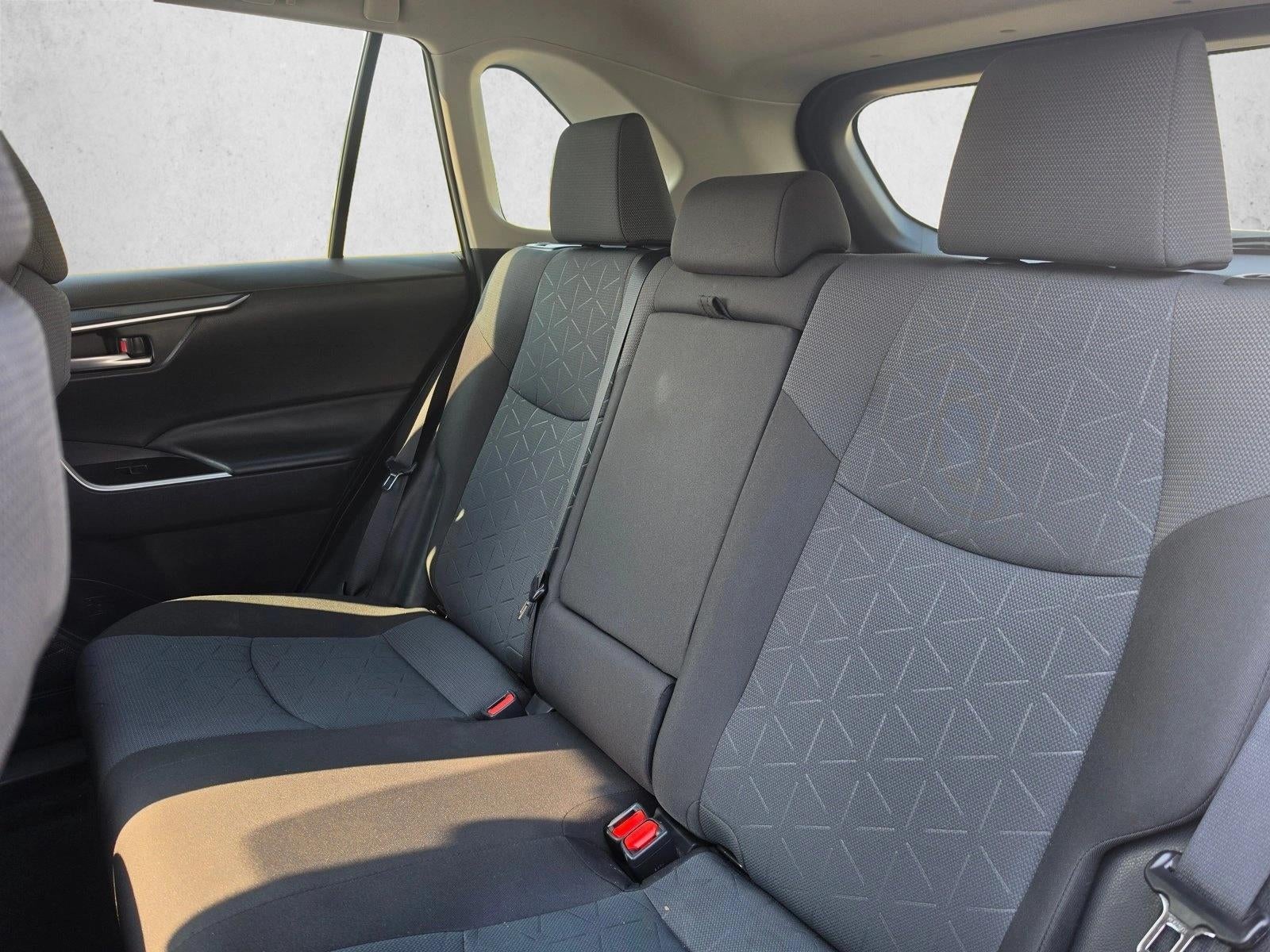 2025 Toyota RAV4 XLE AWD (Natl)