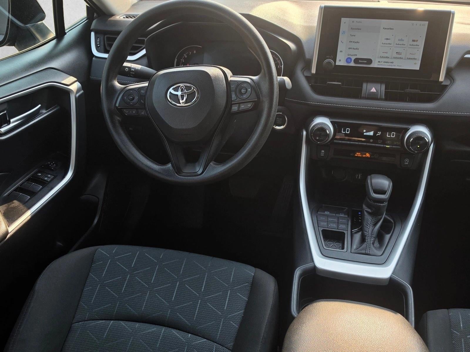 2025 Toyota RAV4 XLE AWD (Natl)