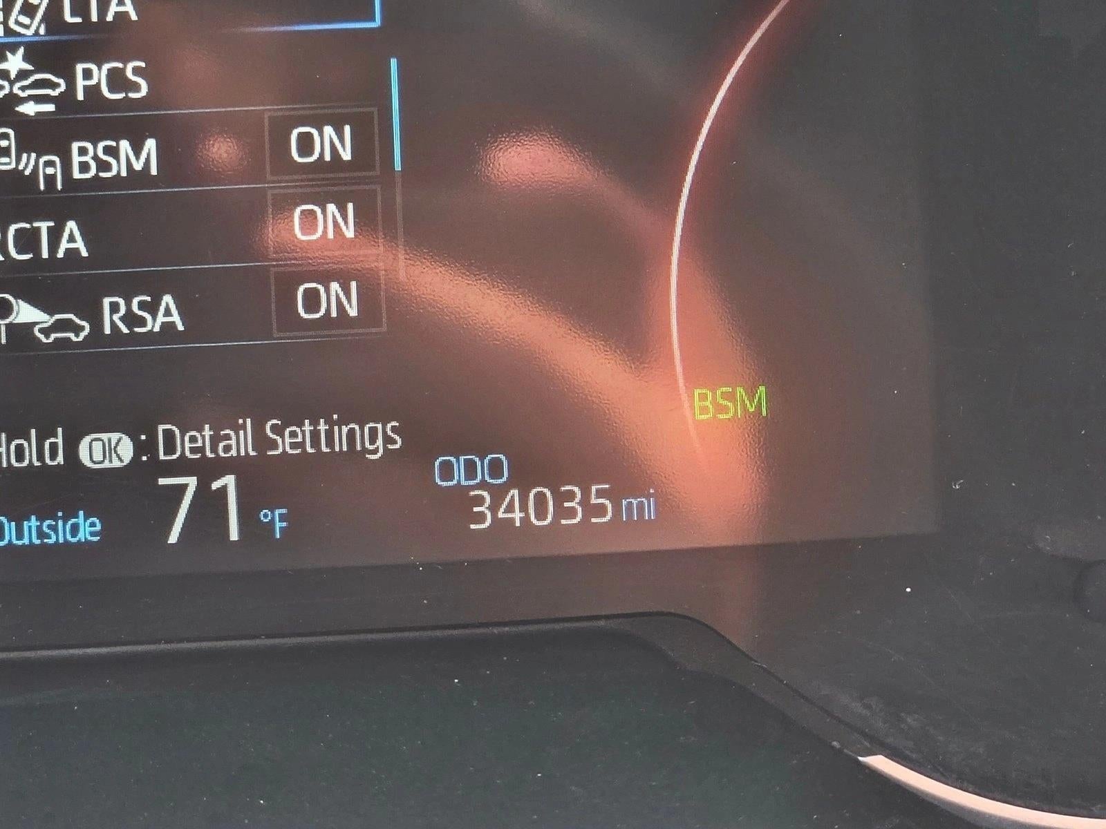 2025 Toyota RAV4 XLE AWD (Natl)