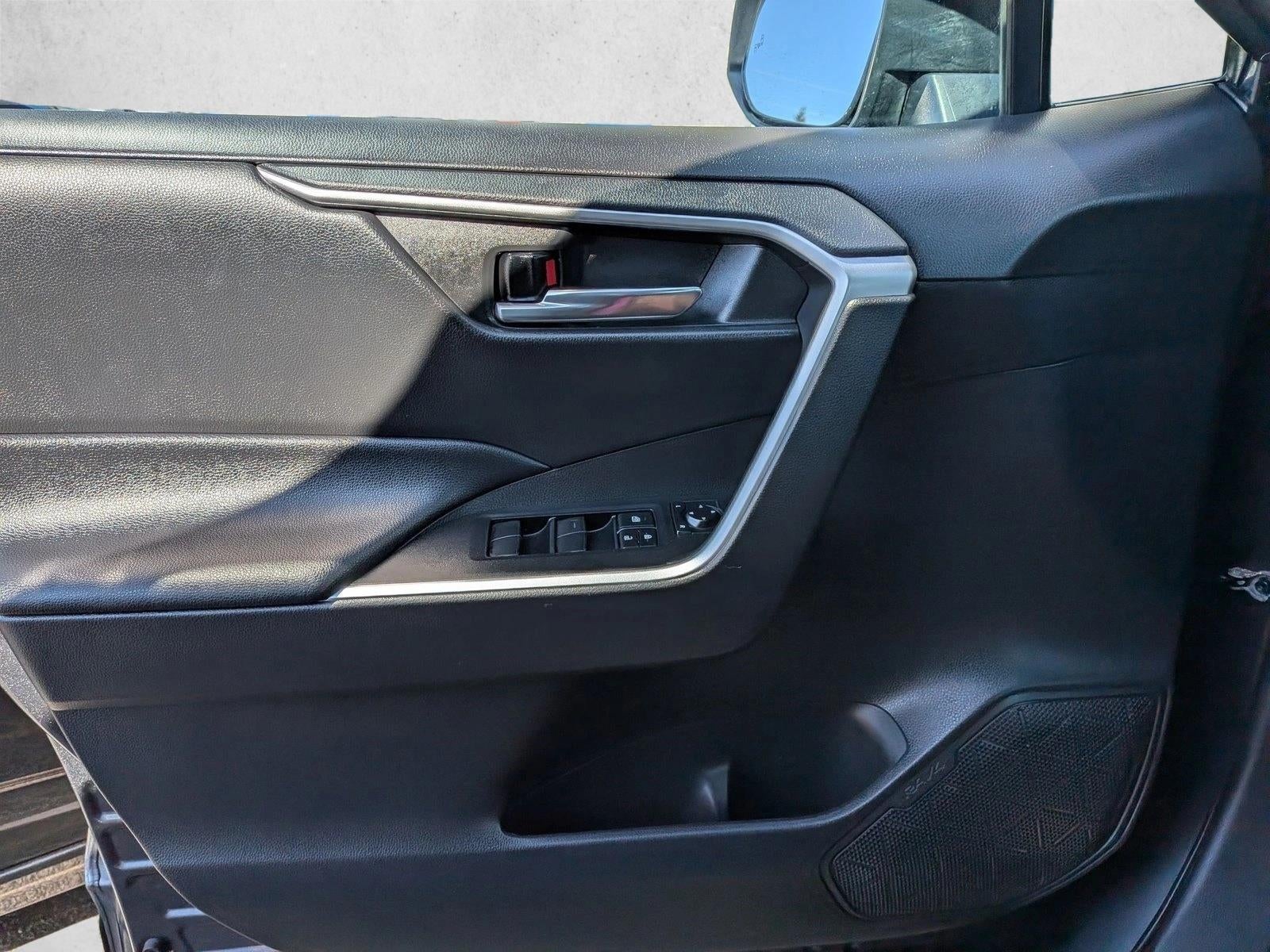 2021 Toyota RAV4 XLE AWD (Natl)