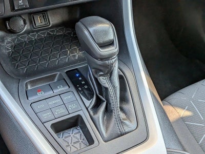 2021 Toyota RAV4 XLE AWD (Natl)