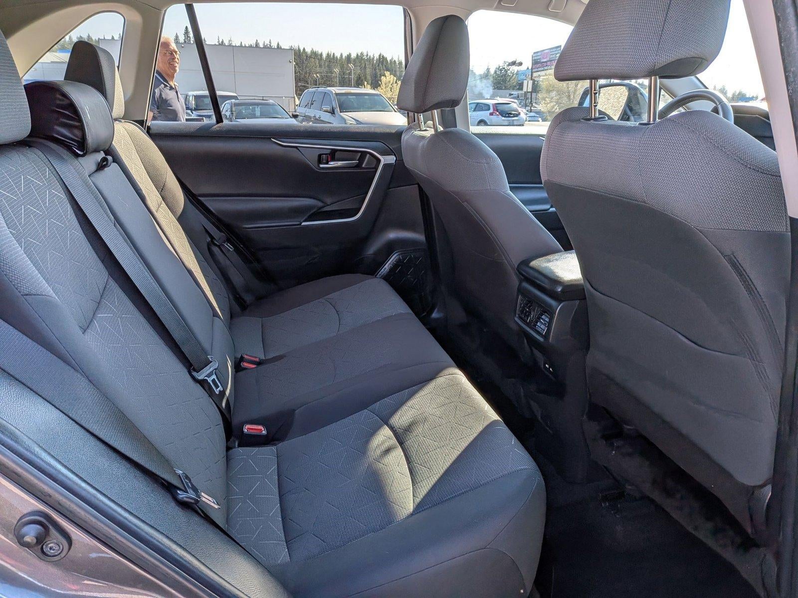 2021 Toyota RAV4 XLE AWD (Natl)