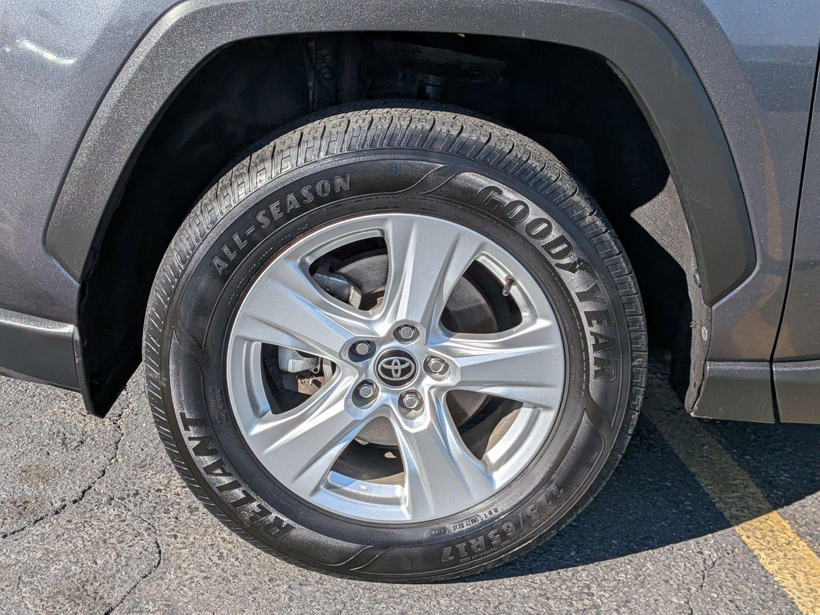 2021 Toyota RAV4 XLE AWD (Natl)