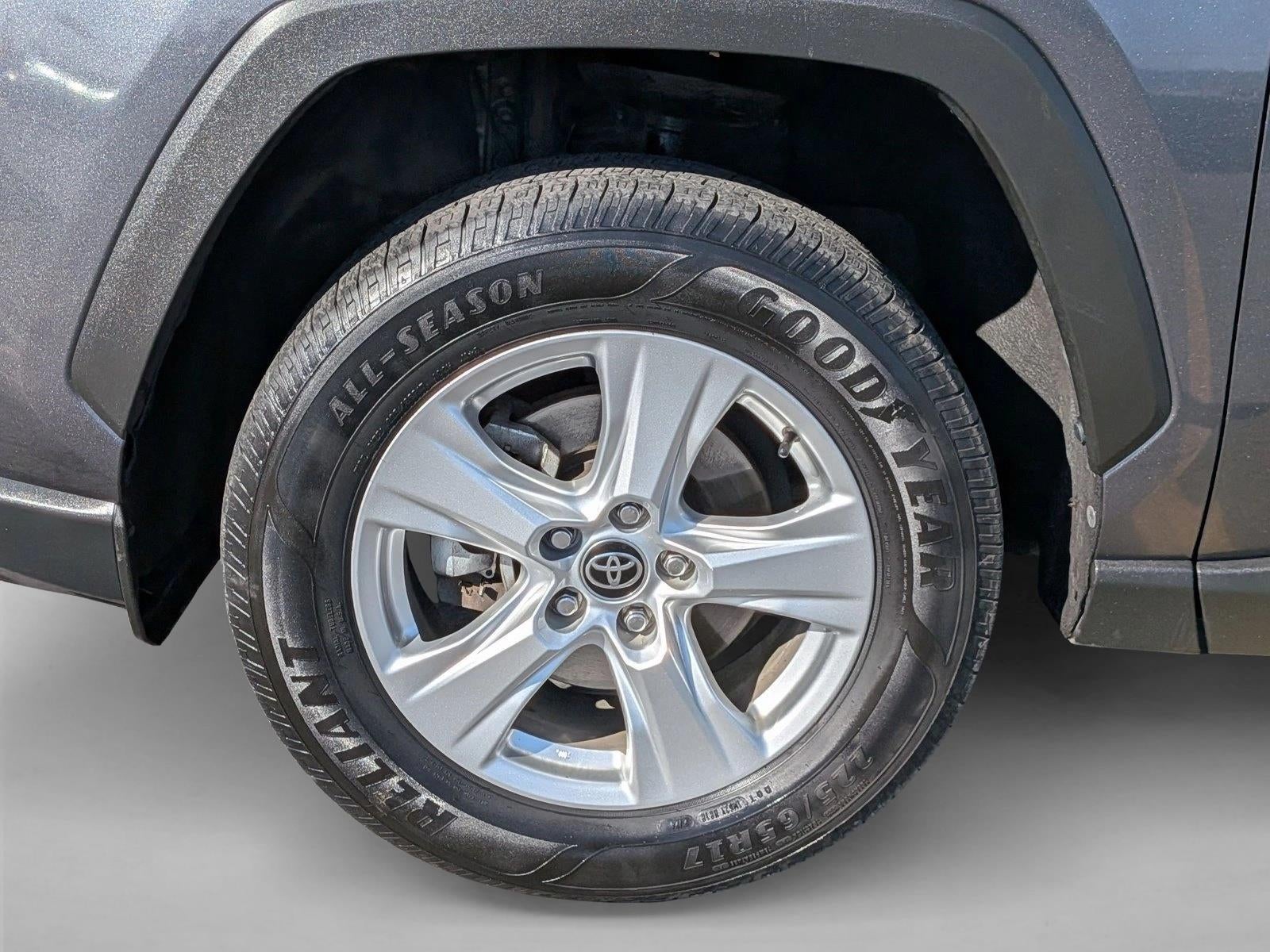 2021 Toyota RAV4 XLE AWD (Natl)