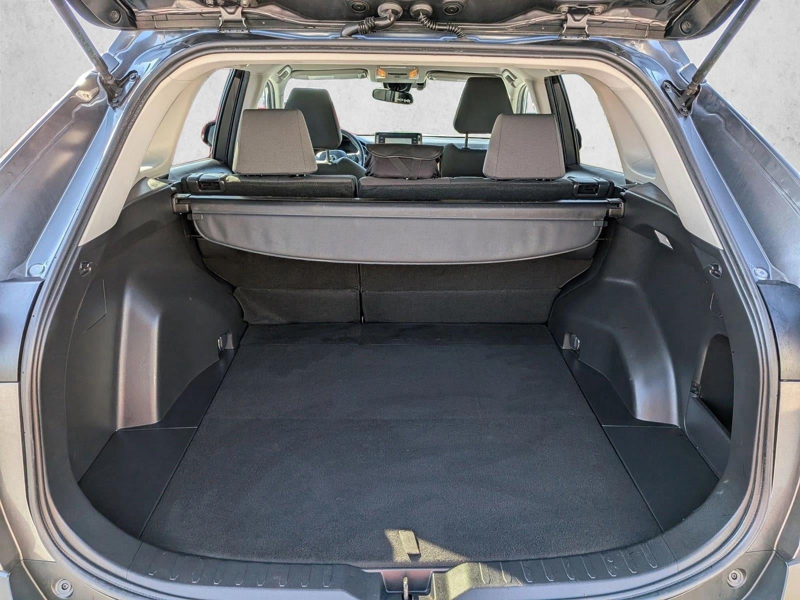 2021 Toyota RAV4 XLE AWD (Natl)