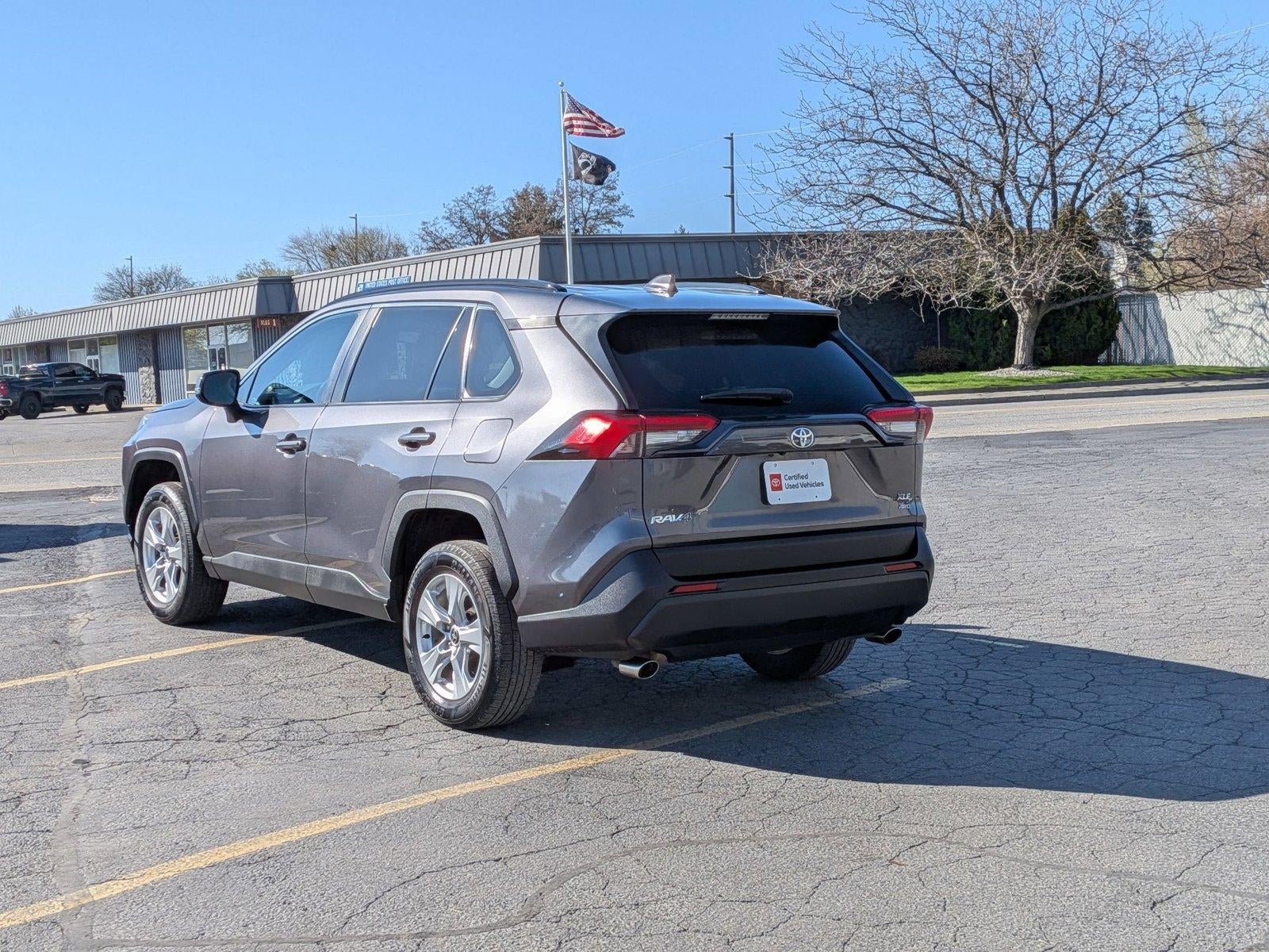 2021 Toyota RAV4 XLE AWD (Natl)