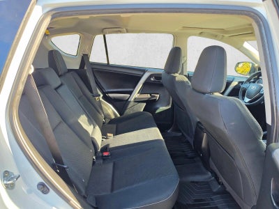 2018 Toyota RAV4 XLE AWD (Natl)