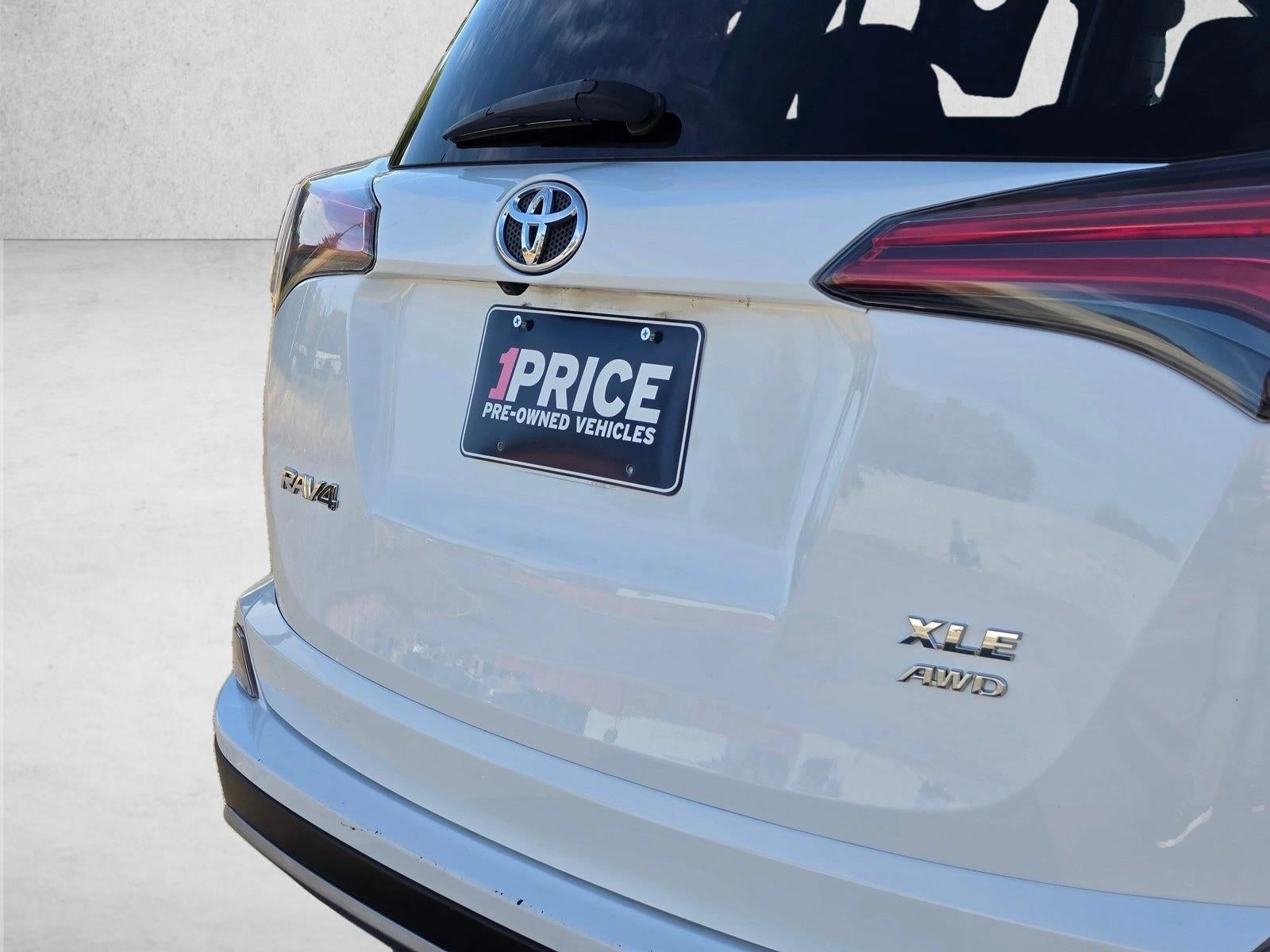 2018 Toyota RAV4 XLE AWD (Natl)