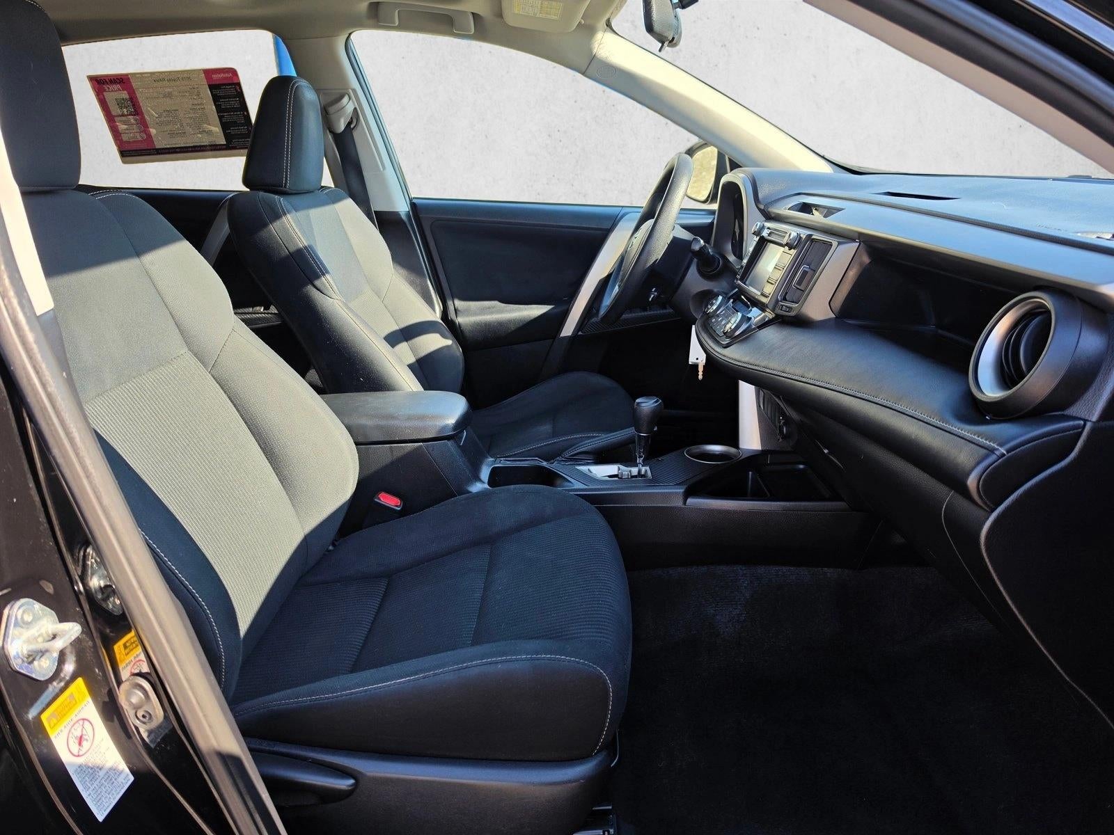 2015 Toyota RAV4 AWD 4dr XLE (Natl)