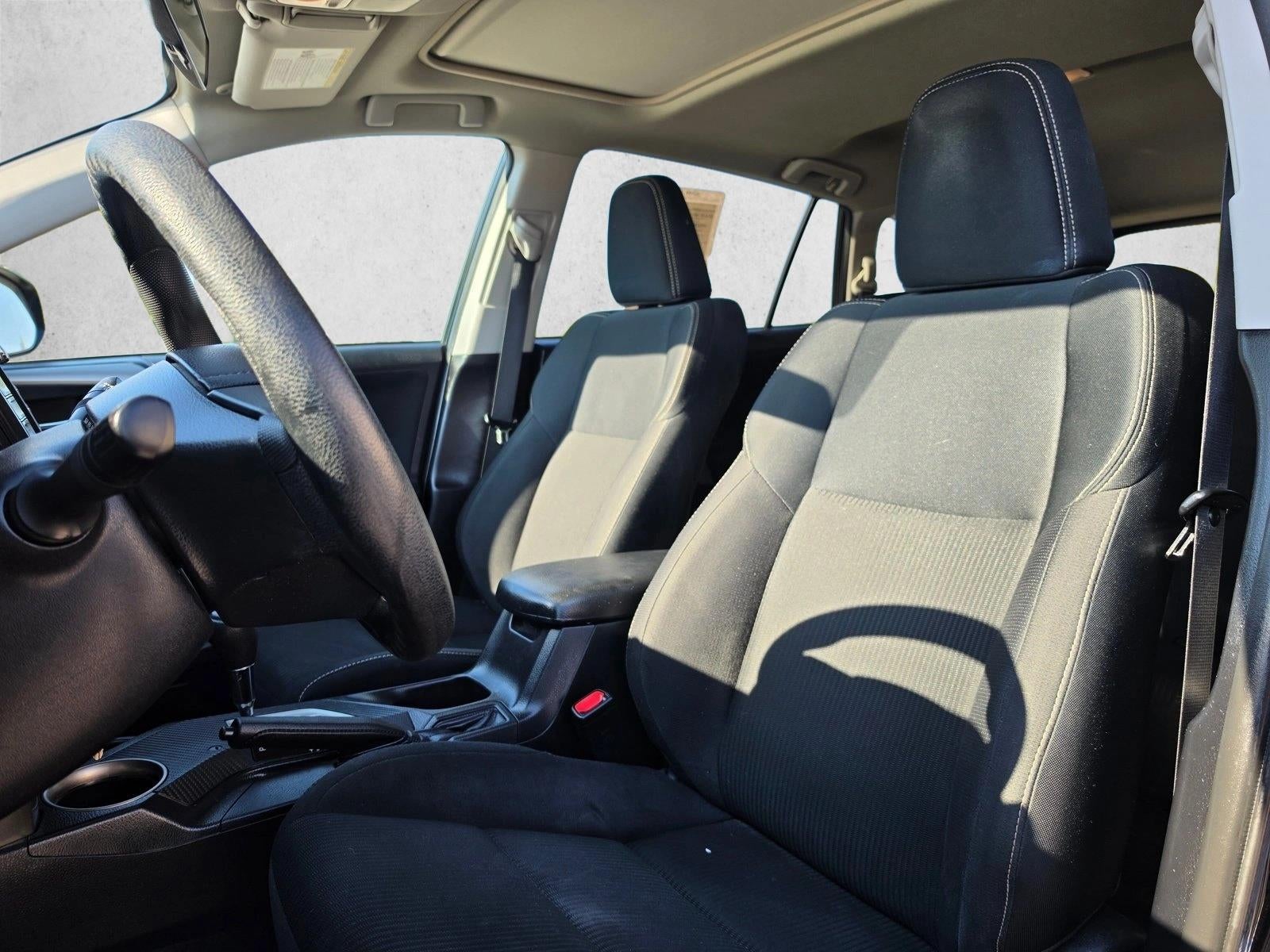 2015 Toyota RAV4 AWD 4dr XLE (Natl)