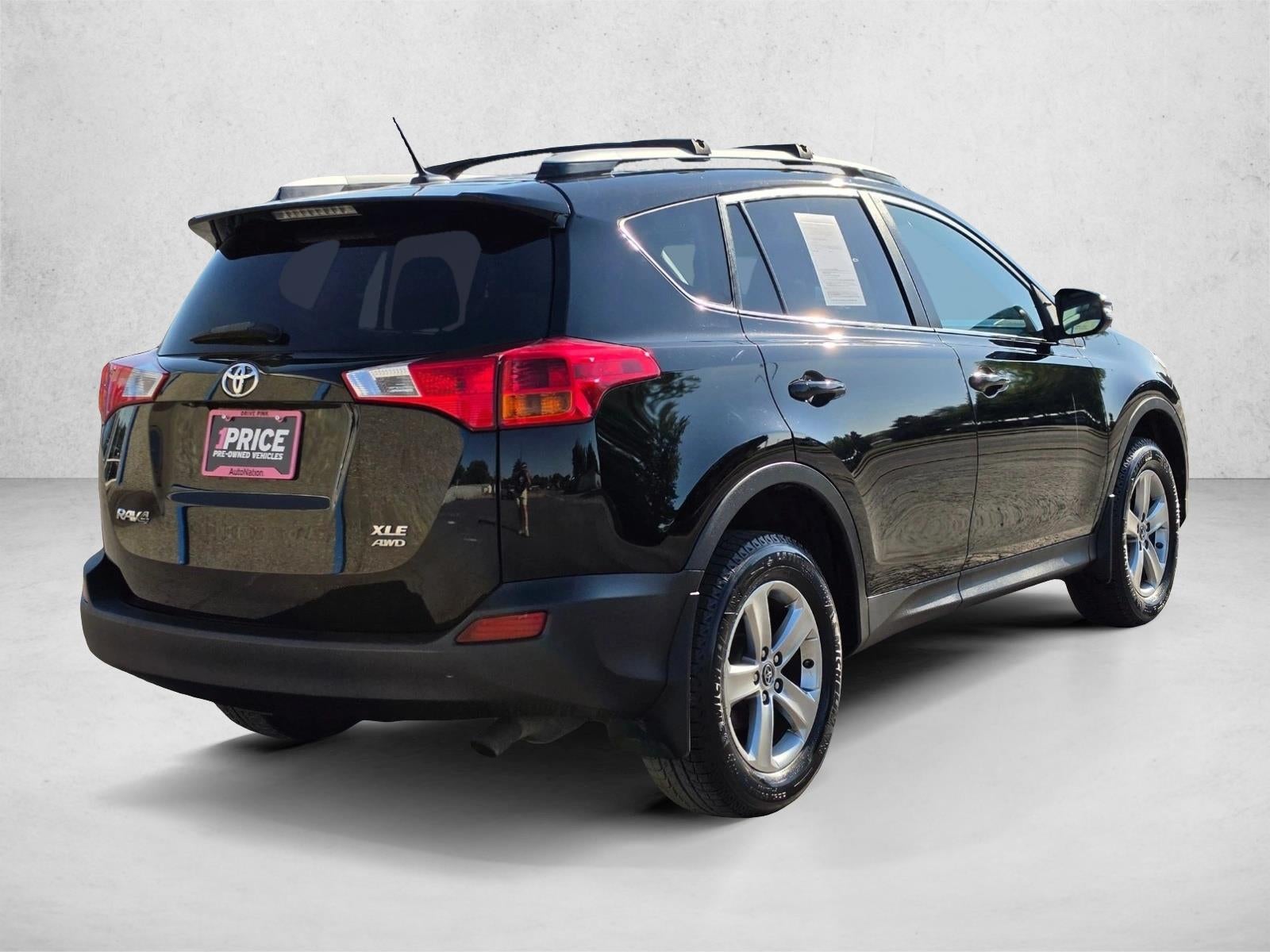 2015 Toyota RAV4 AWD 4dr XLE (Natl)