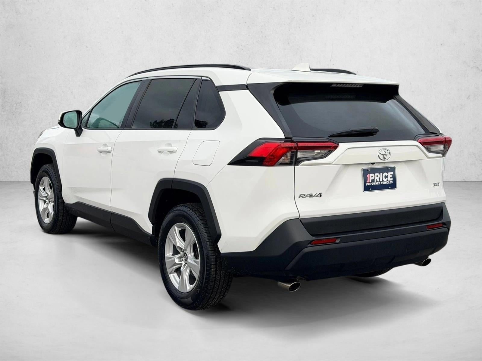 2019 Toyota RAV4 XLE FWD (GS)